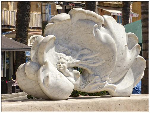 8987 Calvi_La sirène à l'amphithéatre.jpg