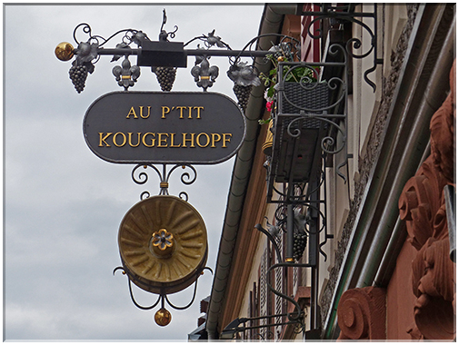 9025 Wissembourg-Enseigne de pâtissier.JPG