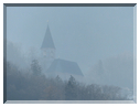 9037  Hallein_Une chapelle noyée dans la brume matinale.JPG