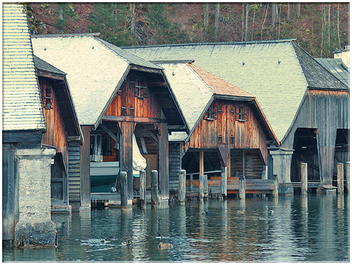9051  Koenigssee_Les garages à bateau.JPG