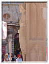 9162 Dubrovnik_La colonne de Roland célèbre pour sa coudée.jpg