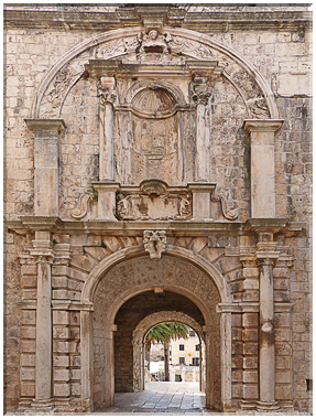 9188 Korcula_La Porte de la Terre Ferme (intérieur).jpg