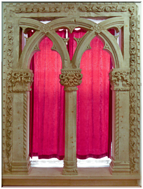 9197 Korcula_Le trésor abbatial-Un encadrement de fenêtre en pierre sculptée.jpg