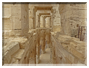 9233 Arles_Un autre couloir de l'amphithéâtre.JPG