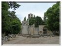 9244 Arles_L'église Saint-Honorat des Alyscamps.JPG