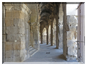 9259 Nîmes_Le corridor du rez-de-chaussée des arènes.jpg