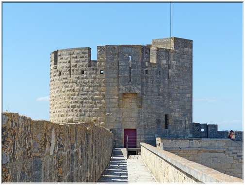 9312 Aigues-Mortes_La tour de la Poudrière.JPG
