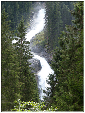 9424 Krimml en Tyrol-La cascade centrale et inférieure.jpg