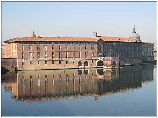 9466 Toulouse-L'Hôtel Dieu Saint-Jacques.jpg