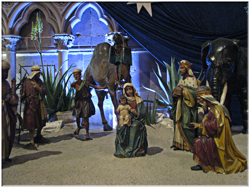 9488 Strasbourg-La crèche de la cathédrale.jpg