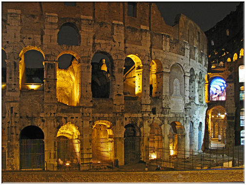 9600 Rome-Les illuminations du Colisée.jpg