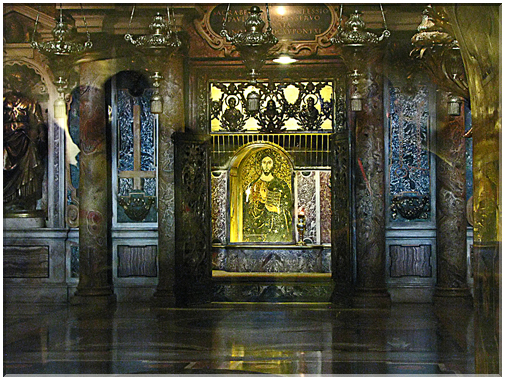 9628 Vatican-La crypte papale.jpg