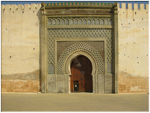 9681 Maroc-Meknès-La porte des fleurs.jpg