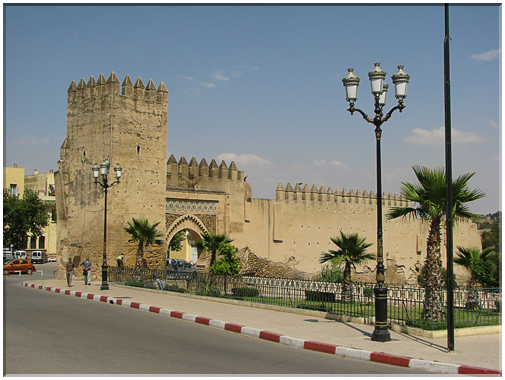 9691 Maroc-Fès-La porte Bab Al Amer.jpg