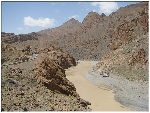 9696 Maroc-Les gorges du Ziz.jpg