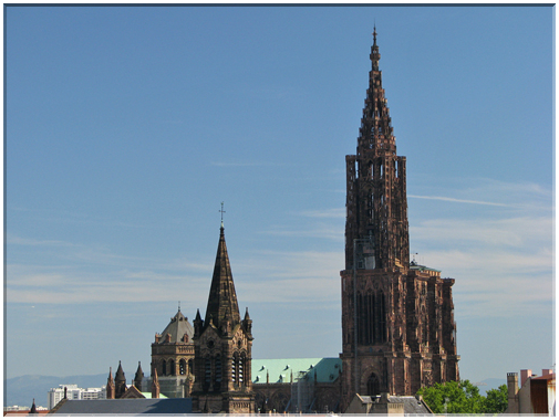 9781 Strasbourg-La cathédrale Notre Dame.jpg
