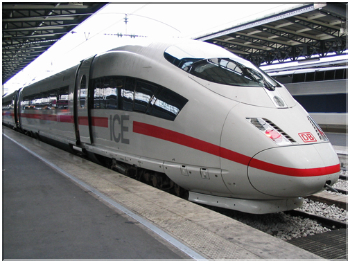 9794 Paris-L'ICE à quai (TGV allemand).jpg