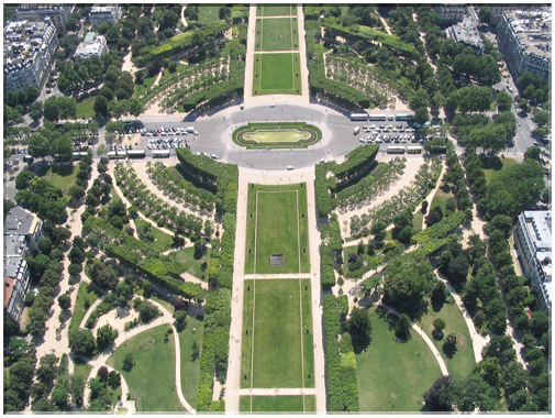 9884 Paris-Le Champ de Mars.jpg