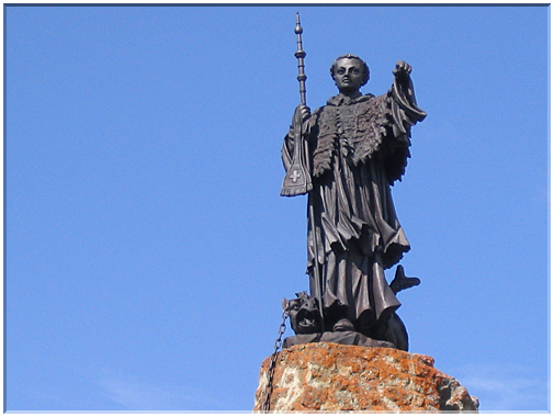 9891 Col du Petit St-Bernard-Statue de St-Bernard de Menthon.jpg
