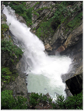 9894 La Rosière-Une cascade.jpg