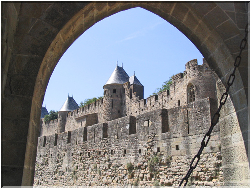 9917 Carcassonne-Les fortifications.jpg