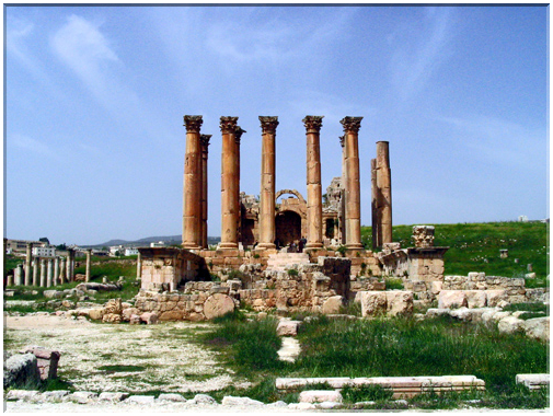 9930 Jordanie-Jerash-Le temple d'Artémis.jpg