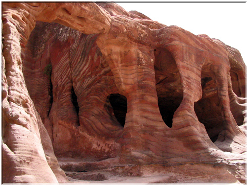 9941 Jordanie-Petra-La texture des roches.jpg