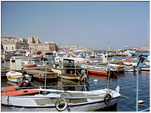 9964 Crète-La Canée-Le port de pêche.jpg