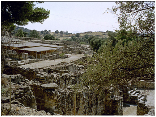9973 Crète-Agia Triada-Les fouilles du palais (partie couverte).jpg