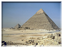 9974 Egypte-Guizeh-Les pyramides.jpg