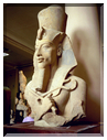 9976 Egypte-Le Caire-Musée-Akhénaton coiffé de la double couronne.jpg