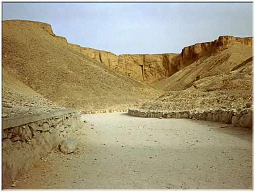 9983 Egypte-Louxor-La vallée des rois.jpg