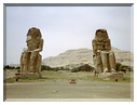 9986 Egypte-Louxor-Les colosses de Memnon.jpg